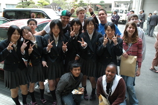 タクイラ使節団が辻高校を訪問（2005年4月）